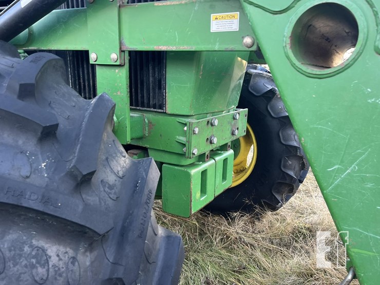 john-deere-3155-image-18