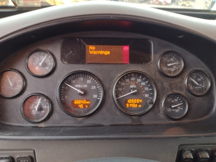 peterbilt-337-image-10