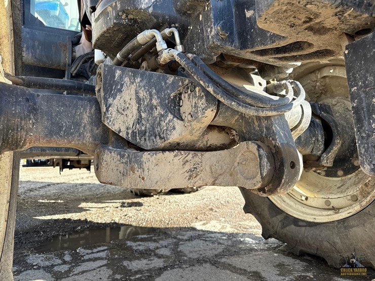 new-holland-tg215-image-20