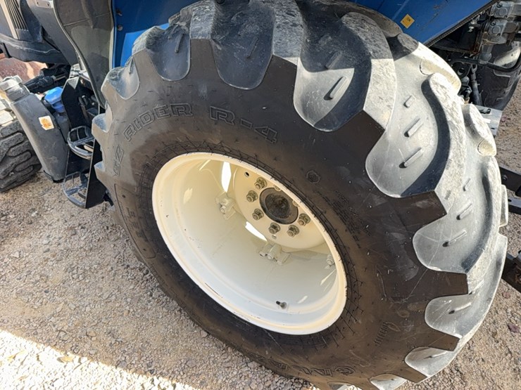 new-holland-workmaster-105-image-22