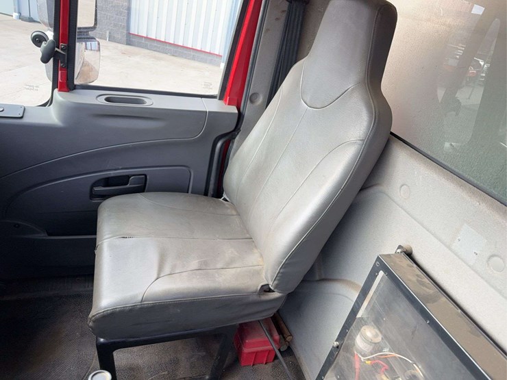 2013-international-workstar-7400-image-62