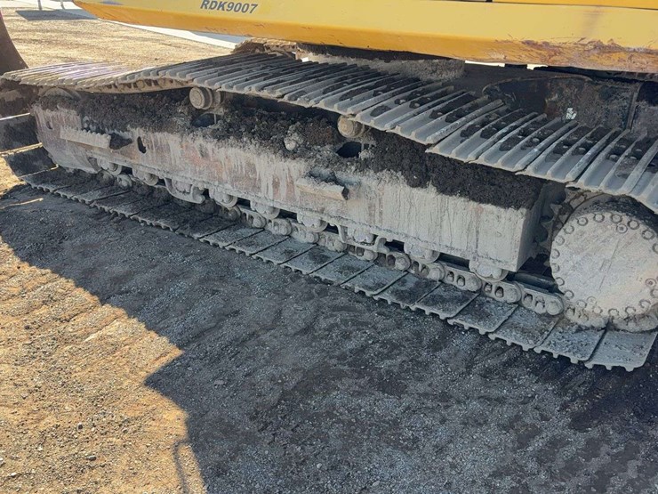 komatsu-pc210-lc-10-image-5