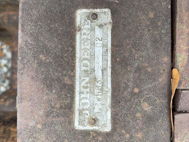 john-deere-8-image-5