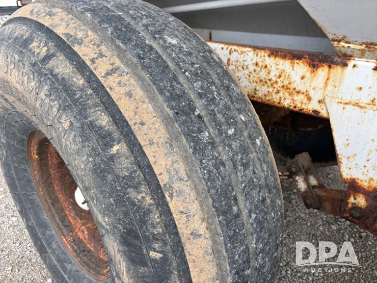 dry-spreader-buggy-(dr12582-unit-40)-image-30