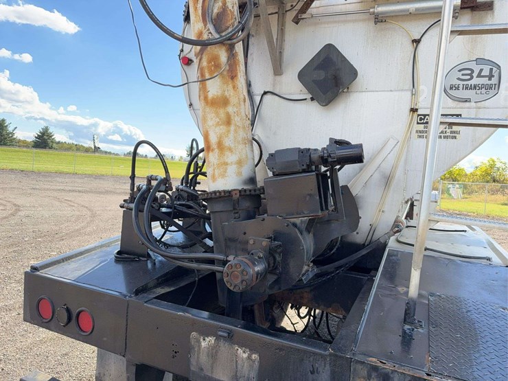 2006-pinson-feed-trailer-image-11