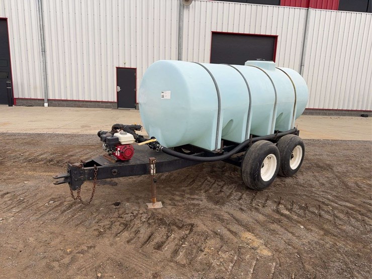 clark-nurse-tank-image-1