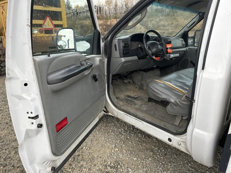 2006-ford-f250-image-45