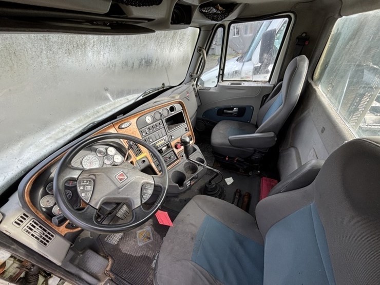 2009-international-prostar-image-22