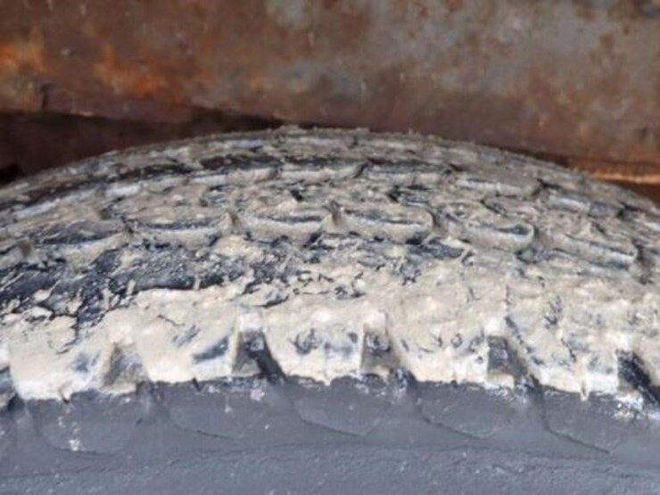 2010-ford-e350-xlt-image-77