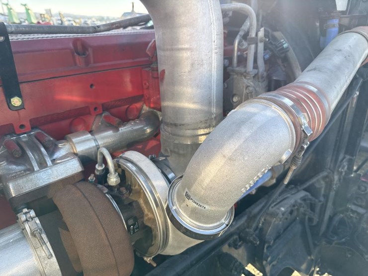 2012-peterbilt-389-image-29