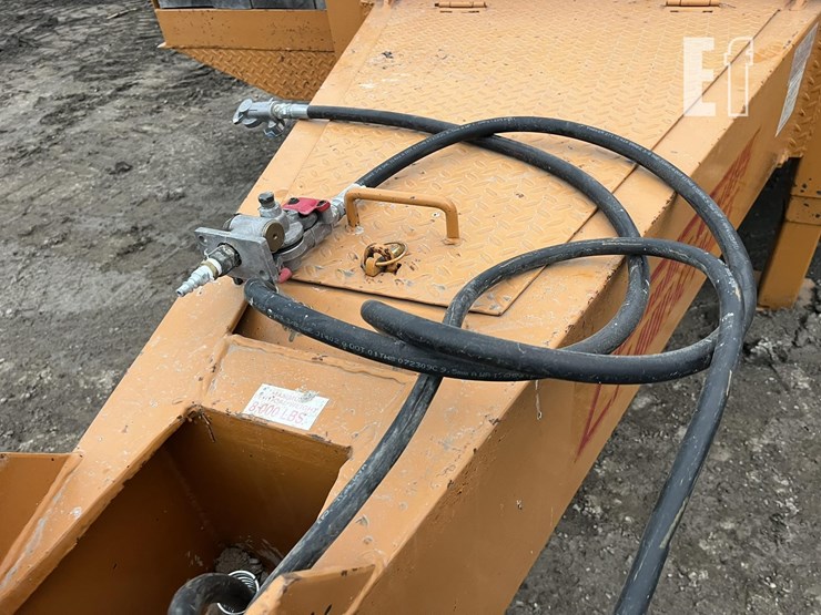 2010-econoline-25-ft-x-96-in-image-18