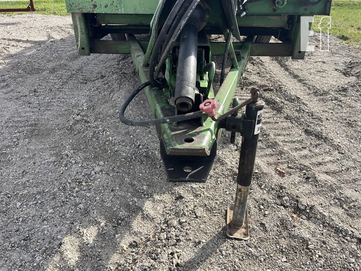 john-deere-450-image-4