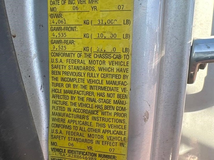 international-durastar-4400-image-19