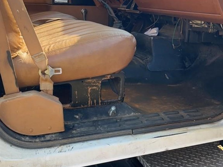 1991-gmc-topkick-c4500-image-18