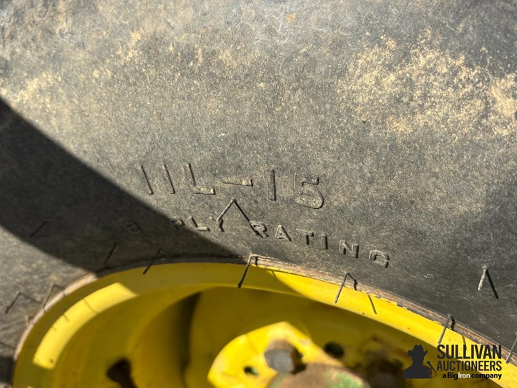 john-deere-750-image-10