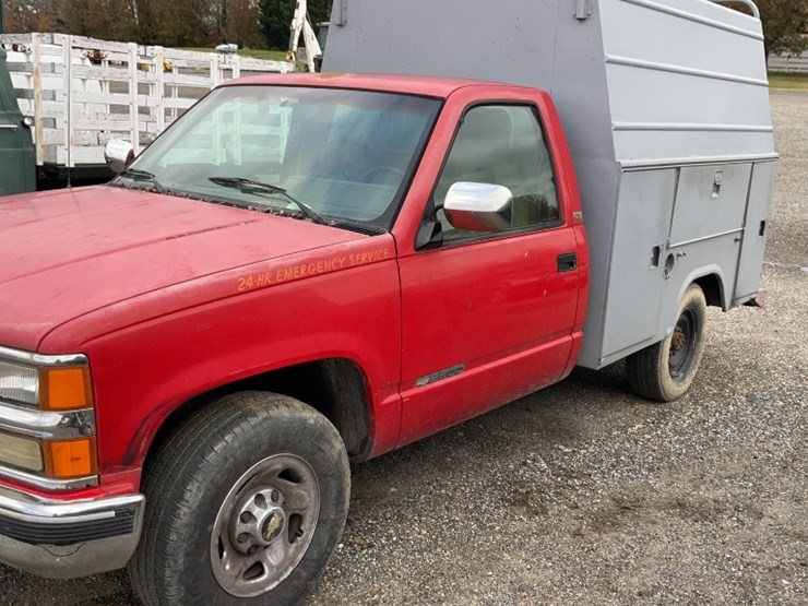 chevrolet-2500-image-1