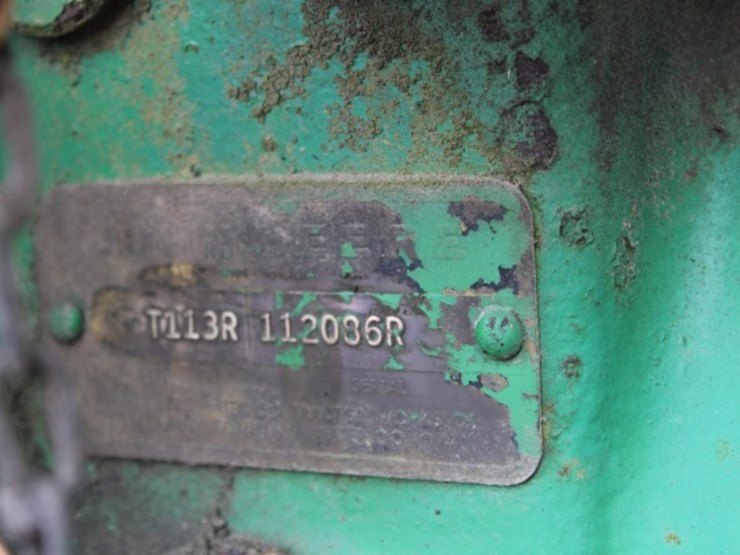 john-deere-3020-image-11