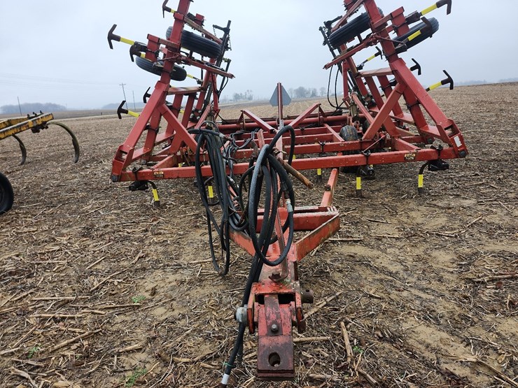 case-ih-4800-image-13