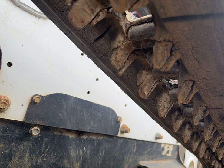 2024-bobcat-t650-image-15