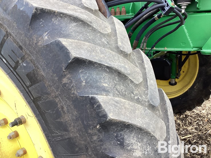 john-deere-r4045-image-11