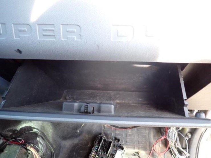 2012-ford-f250-xl-image-50