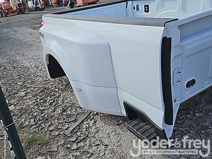 2024-ford-f350-image-6