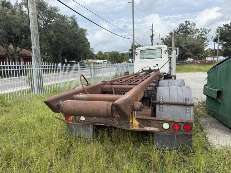 1999-mack-rd600-image-8