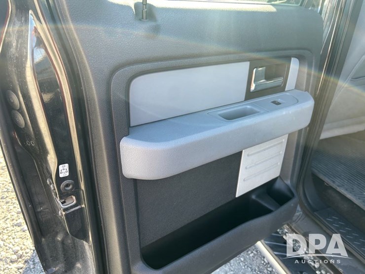 ford-f150-xlt-image-22