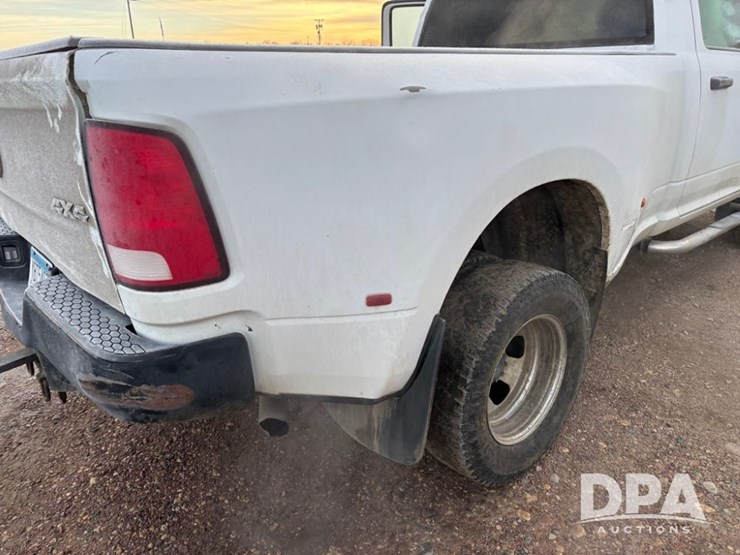 dodge-ram-3500-image-35