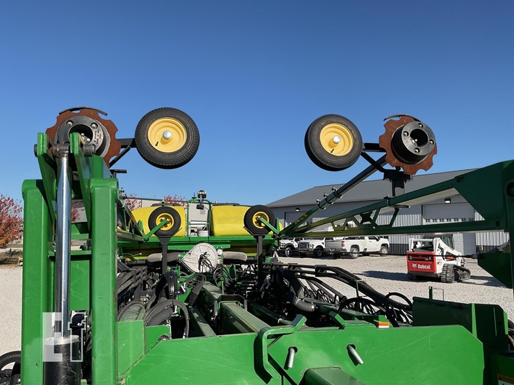 john-deere-db60-image-43