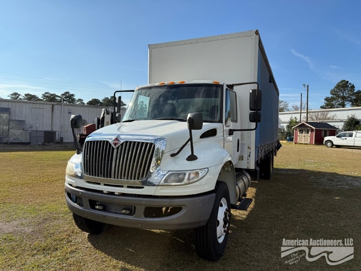 international-durastar-4300-image-1