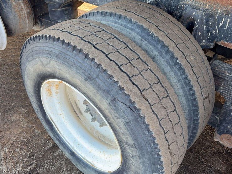 1995-ford-ltl9000-image-6