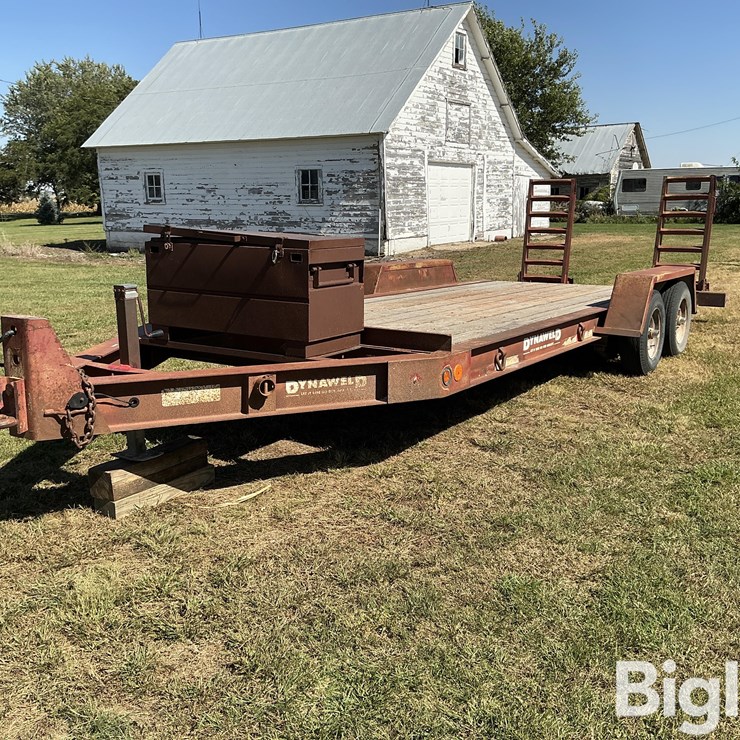 1996 DYNAWELD TRAILER