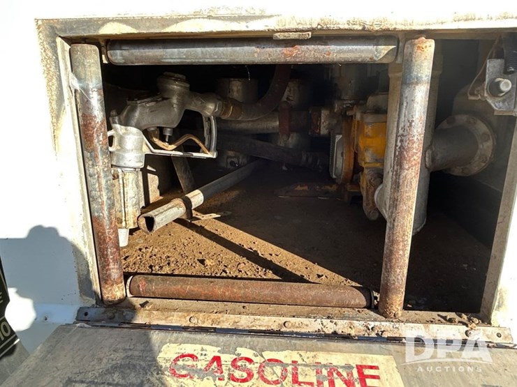 1995-cummins-m11-image-26