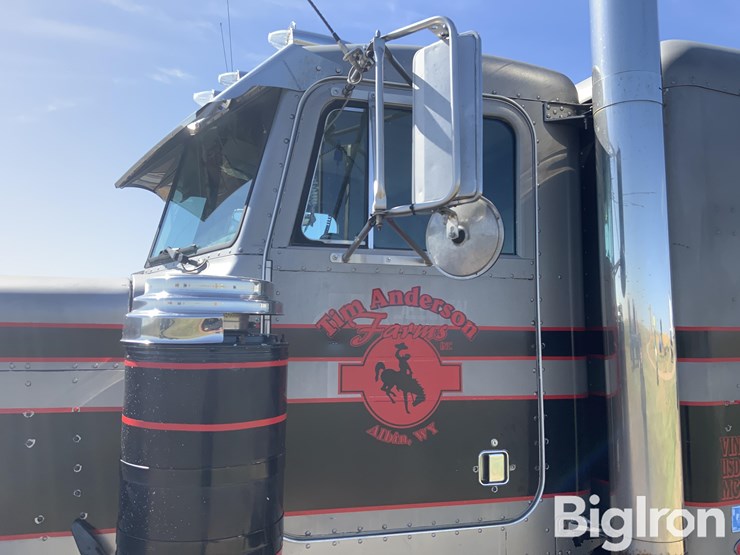 1995-peterbilt-379-image-10
