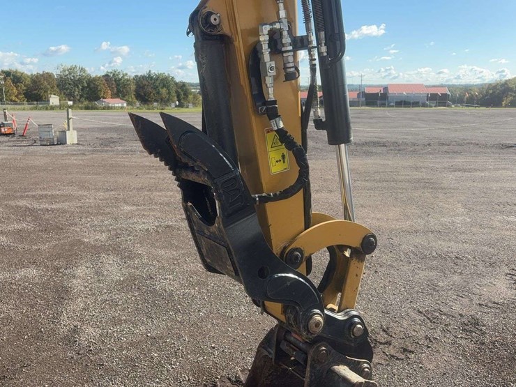 2021-caterpillar-305e2-cr-image-16