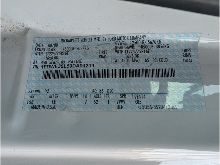 2009-ford-e350-image-23