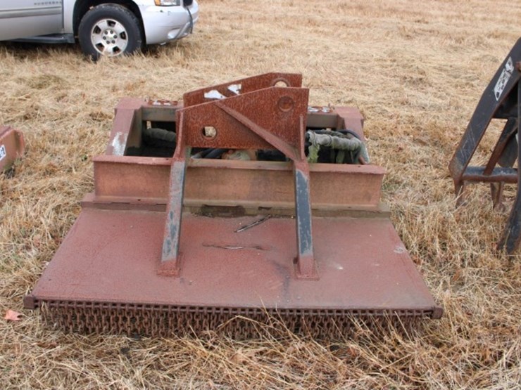 5'-brush-wolf-with-quick-attach-plate-and-bracket-for-excavator-image-1
