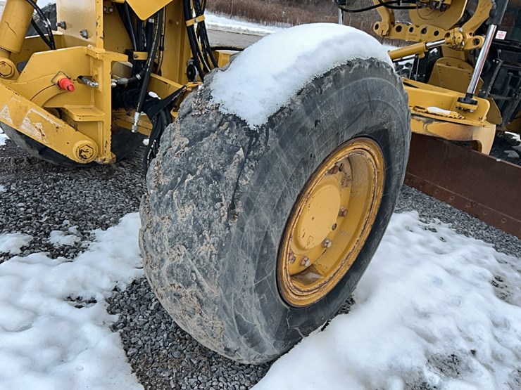 caterpillar-120m-image-2