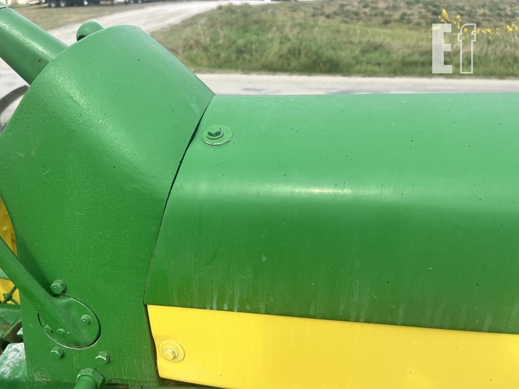 john-deere-530-image-23