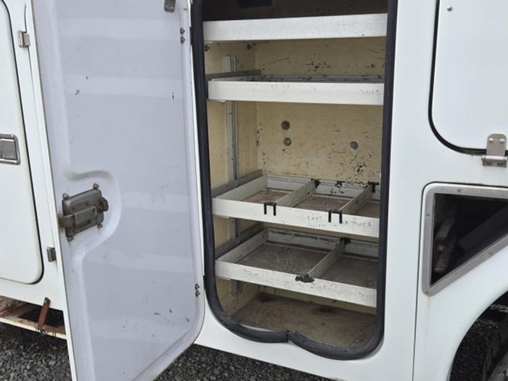 international-4300-sba-image-19