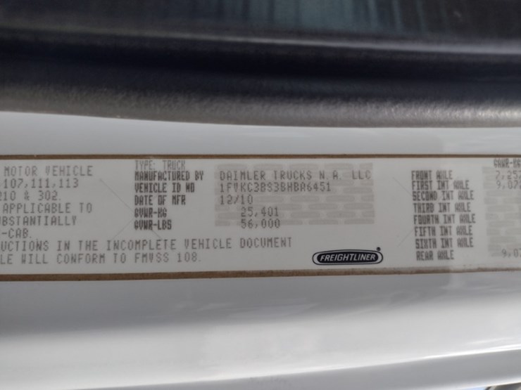 freightliner-m2-106-image-6