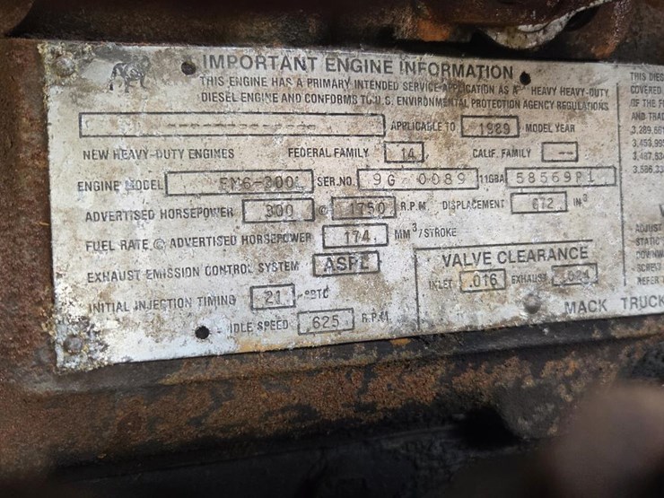 mack-rd690s-image-63