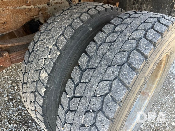 ford-f550-xl-image-39