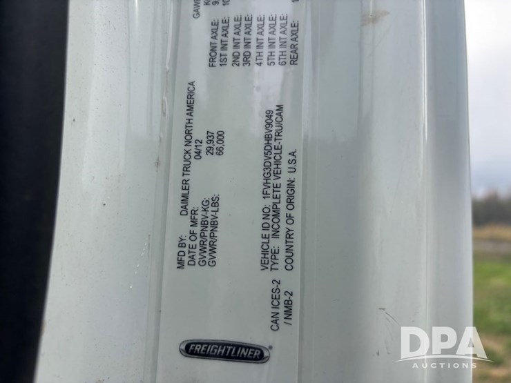 freightliner-114sd-image-74