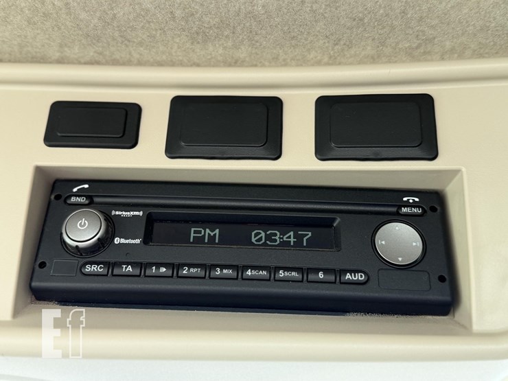 john-deere-r4038-image-34