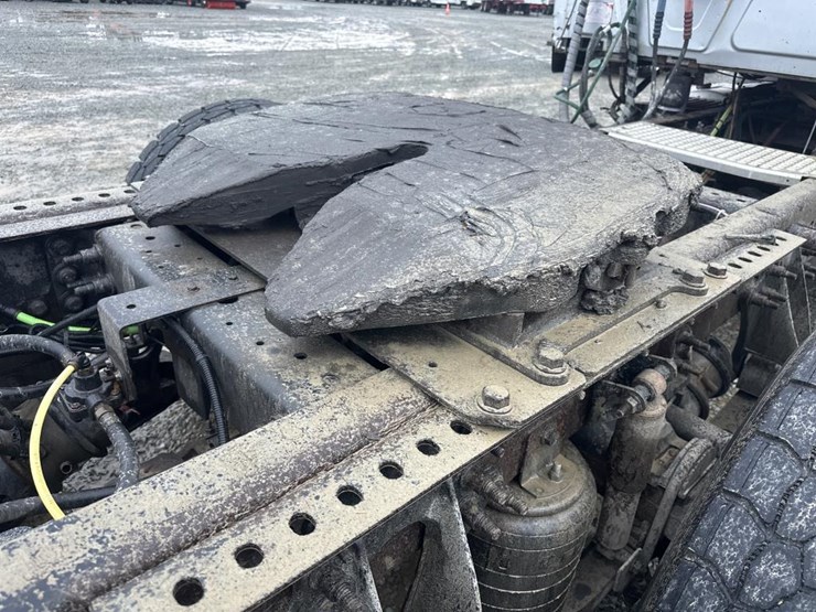 2014-international-prostar-image-19