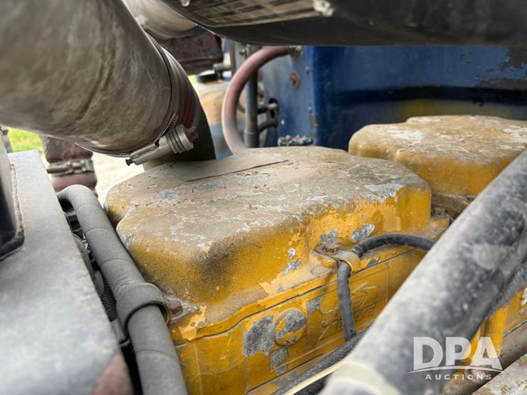 peterbilt-385-image-38