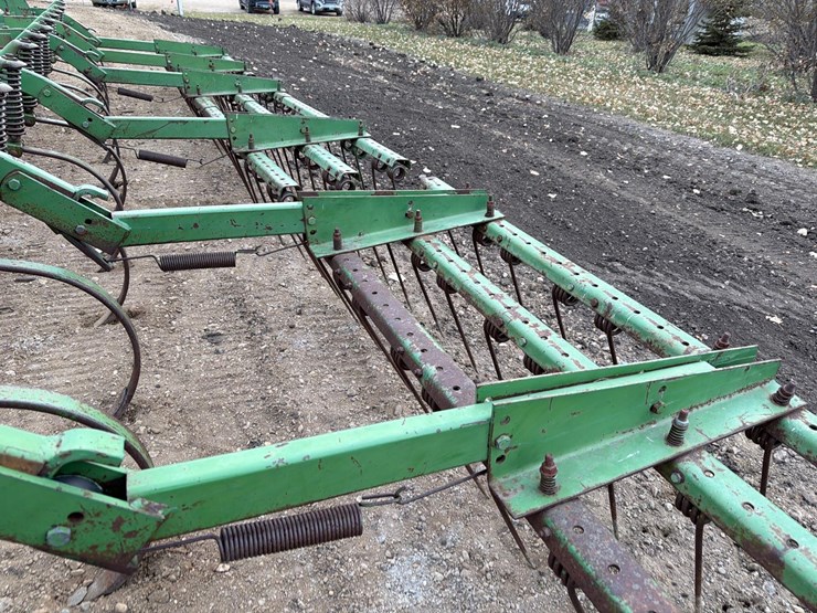 john-deere-1100-image-9