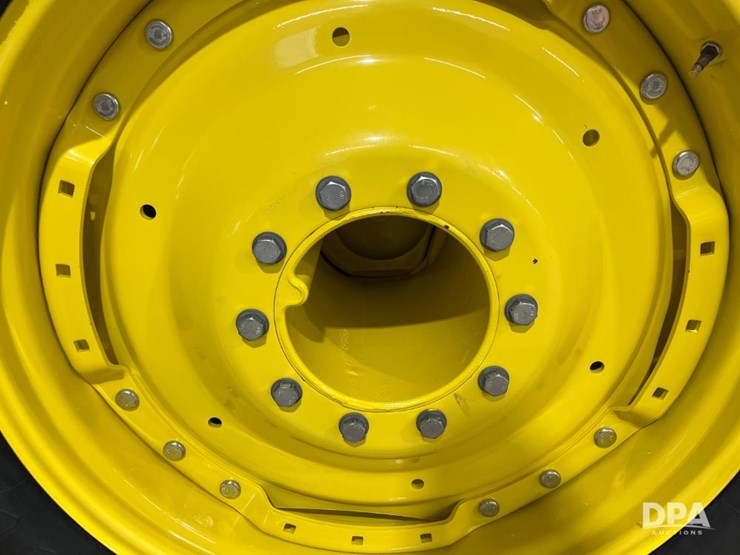 john-deere-8r-340-image-19